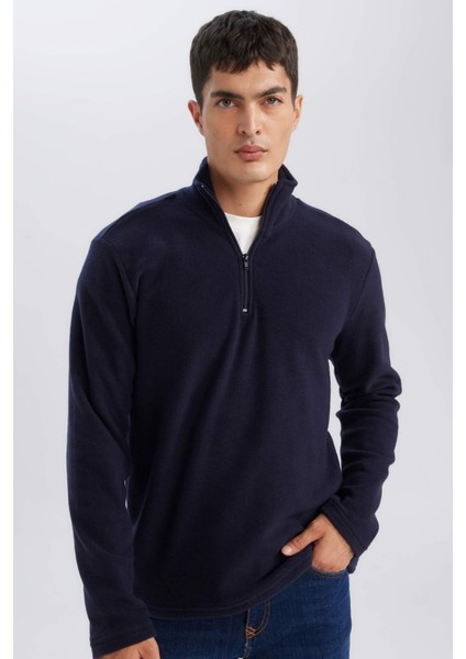 Haki Tüylenme Yapmayan Soğuk Geçirmez Regular Fit Dik Yaka Fermuarlı Polar Sweatshirt Y3996AZNS