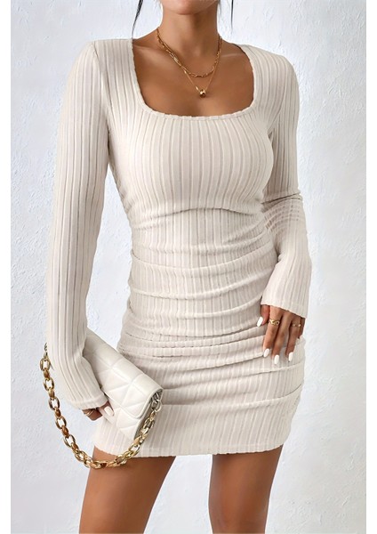 Uzun Kollu Özel Kumaş Mini Elbise