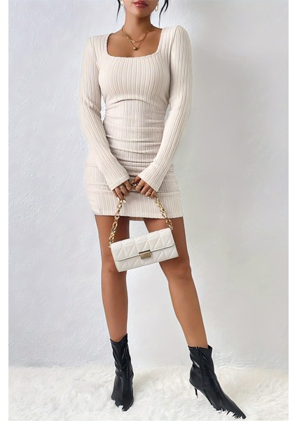 Uzun Kollu Özel Kumaş Mini Elbise indirimleri