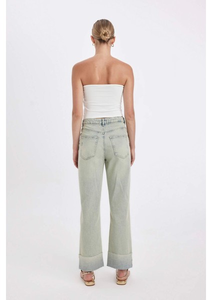 Straight Fit Yüksek Bel Katlamalı Paça Bilek Boy Jean Yıkamalı Pantolon D2965AX24HS