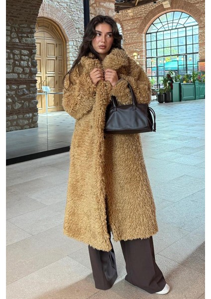 Kahverengi Düğmeli Peluş Uzun Kaban MG2516 fiyatları