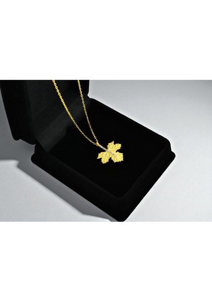 Yaprak Kolyesi 925 Ayar 18 K Altın Kaplamalı Koruyuculu Kararmaz