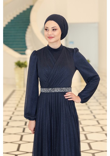 Parıltılı Dila Tesettür Büyük Beden Abiye modelleri