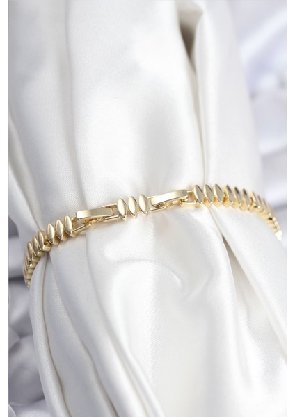 Pirinç Vıp Seri Gold Renk Zirkon Taşlı Arpa Model Kadın Bileklik fiyatları