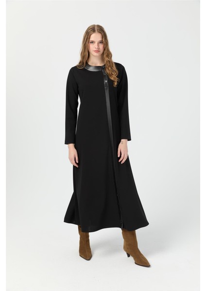 Deri Pat Detaylı Elbise Siyah