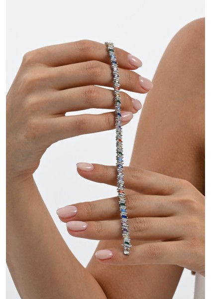 925 Ayar Gümüş Rodyumlu Renkli Marquise (Markiz) Kesim Zirkon Taşlı Işıltı Seli Gümüş Bileklik SGTL13069RENKLI