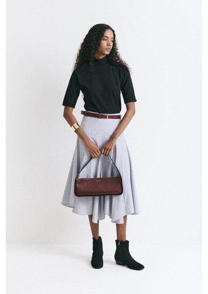 Bot 2512 - Dikiş Detaylı Siyah Süet Kadın Bot