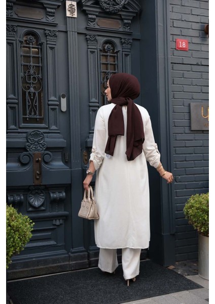 Asimetrik Detaylı Ekru Tesettür Ikili Takım 7656E fırsatları