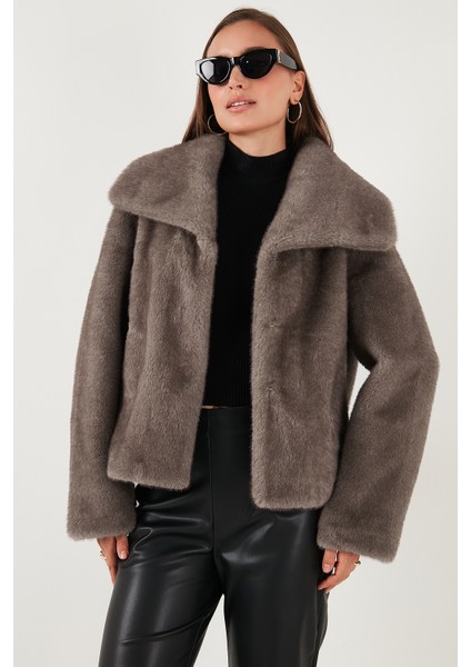 Oversize Fit Geniş Yaka Astarlı Kürk Bayan Kürk 497AFRA