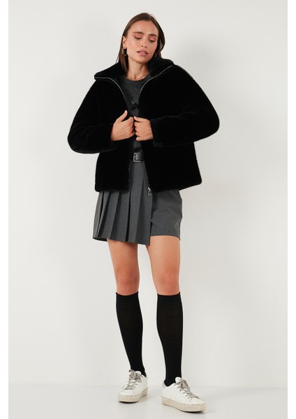 Oversize Fit Dik Yaka Fermuarlı Kürk Bayan Kürk 497ZETA modelleri