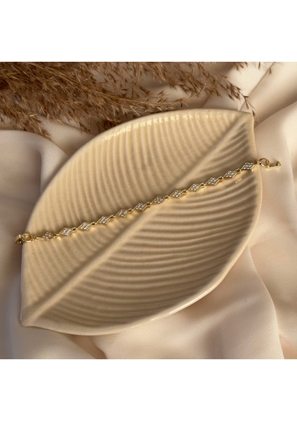 Premium Gold Asimetrik Taşlı Bileklik modelleri