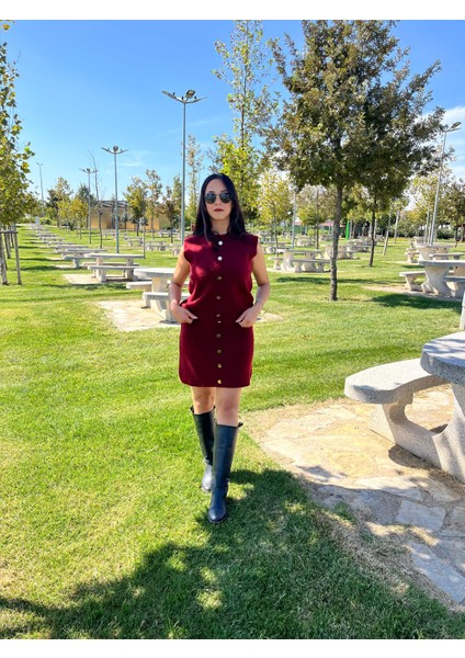 Düğme Detaylı Kolsuz Takım