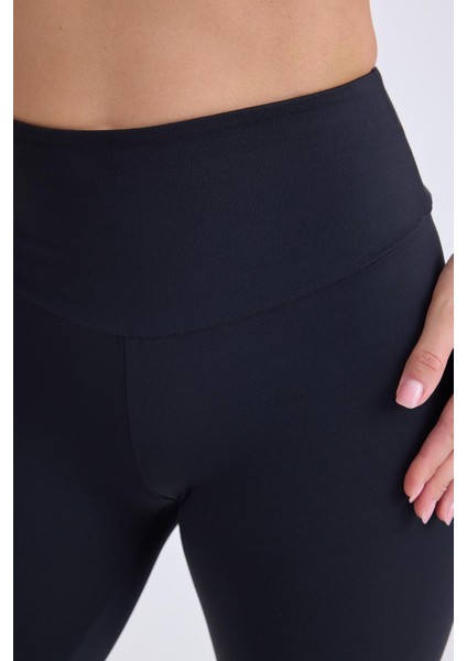 Beli Lastikli Spor Tayt modelleri