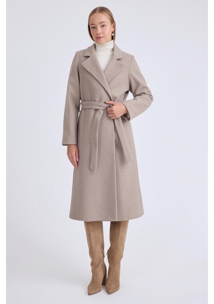 Ceket Yaka Kuşaklı Kaşe Kaban