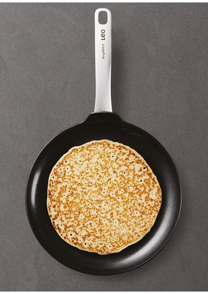 Leo Graphite Yapışmaz Pancake Tavası 26CM modelleri