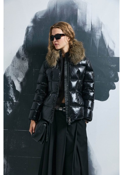 Klemantin Siyah Kadın Mont 122120042 fırsatları