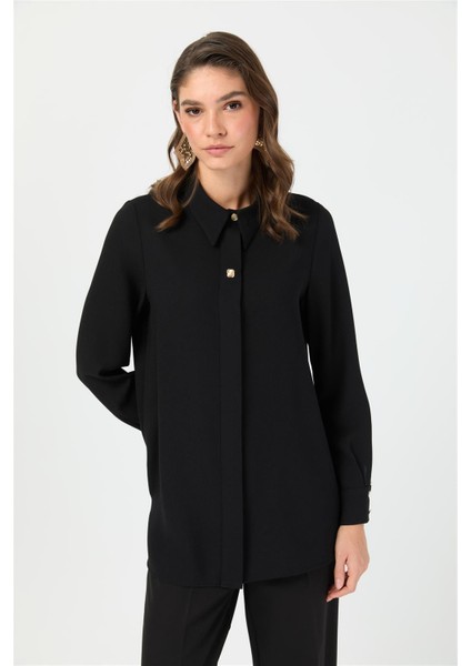 Aksesuar Detaylı Gömlek Siyah fiyatları