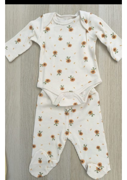 Kız Bebek Çıtçıtlı Body Zıbın Alt Üst Takım modelleri