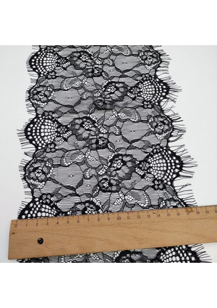 Sakallı Dantel (Kod A749) Eni 18 cm En 1 Adet 3 Metre Siyah -Giyim Aksesuarı-Iç Çamaşır-Abiye-Dıy fiyatları