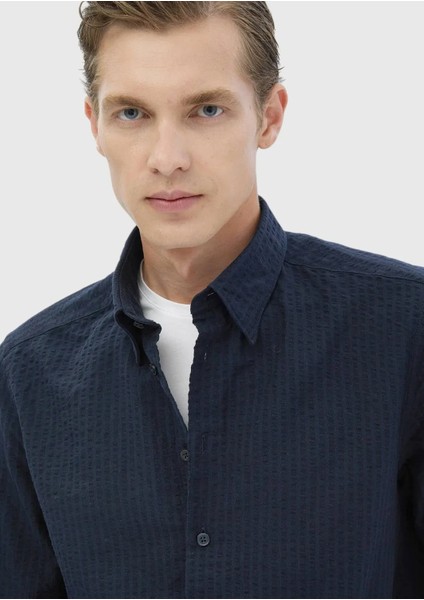 Lacivert Çizgili Casual Fit Dokuma Casual %100 Pamuk Gömlek fırsatları