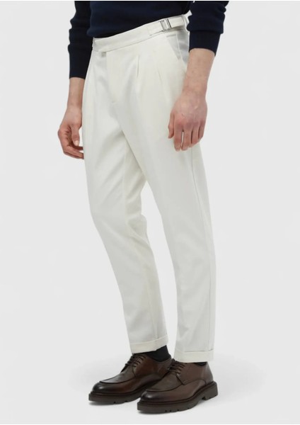 Ekru Düz Dokuma Carrot Fit Casual Pamuk Karışımlı Pantolon modelleri