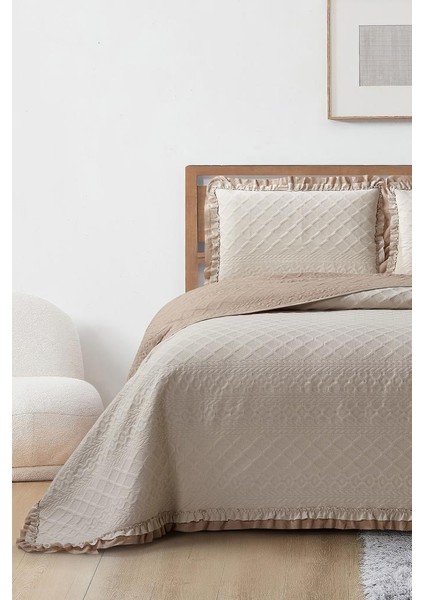 Roma Elyaf Dolgulu Çift Kişilik 240X260 cm Yatak Örtüsü Bej