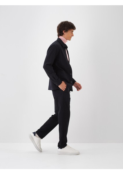 Erkek Lacivert Pamuk Dokulu Regular Fit Jogger Pantolon fiyatları