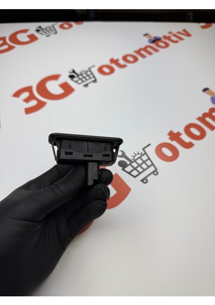 Bagaj Acma Butonu Megane Iı Iıı