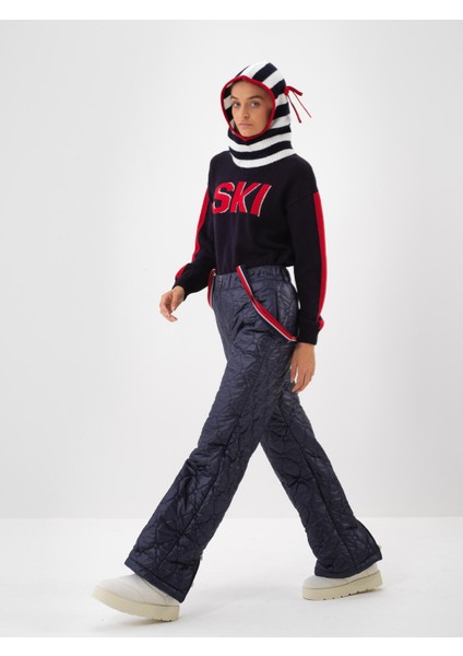 Kadın Lacivert Yumuşak Dokulu Regular Fit Bere modelleri