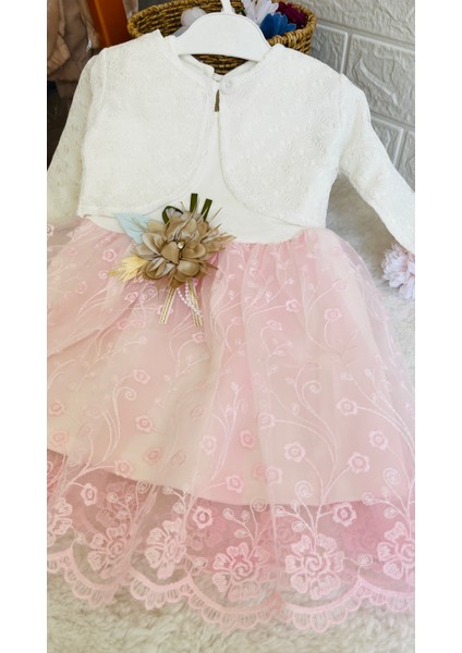 Kız Bebeklere Özel Günler Için Üretilmiş 2 Farklı Renkte Abiye Elbise