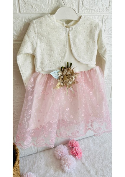 Kız Bebeklere Özel Günler Için Üretilmiş 2 Farklı Renkte Abiye Elbise fiyatları