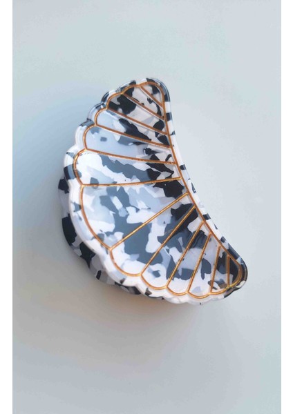 Istiridye Model Kemik Mandall Toka Beyaz Üzeri Siyah fiyatları