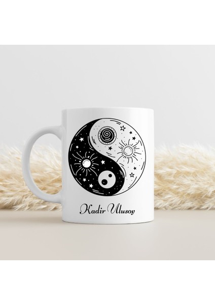 Kişiye Özel Yin Yang Tasarımlı Isimli Kupa modelleri