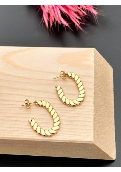 Çelik Burma Model Kadın Halka Küpe fırsatları