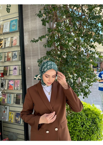 Paris Desenli Eşarp Zümrüt modelleri