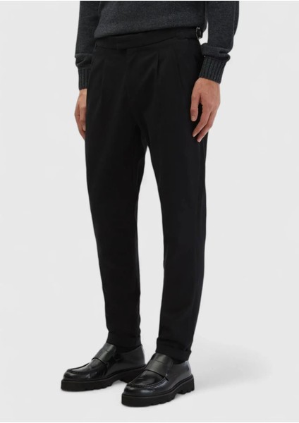 Siyah Düz Dokuma Carrot Fit Casual Pamuk Karışımlı Pantolon modelleri