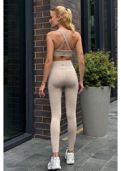 Prime Fıt - Bej Çapraz Askılı Destekli Seamless Bra sporcu sütyeni