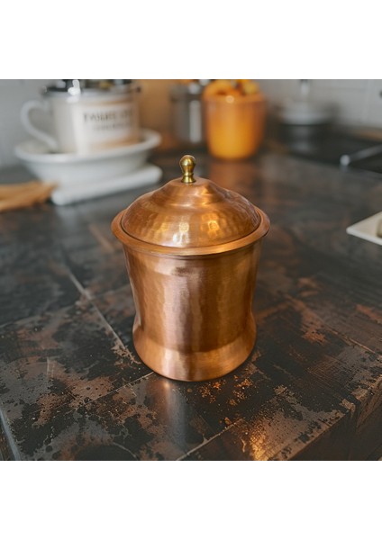 - Saf Bakır Baharatlık – 17 cm Yükseklik × 10 cm Çap, 412 gr Ağırlık, Kapaklı El Dövmesi Kahramanmaraş Ustası Işi, Kalaylı Iç Yüzey, Sağlıklı ve Şık Mutfak Aksesuarı indirimleri