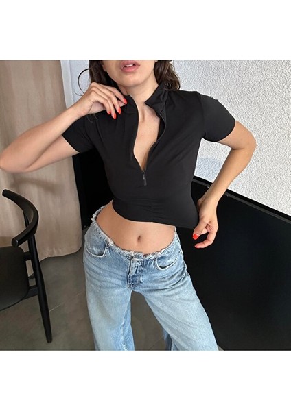 Siyah Balıkçı Yaka Yarım Fermuarlı Kısa Kollu Crop