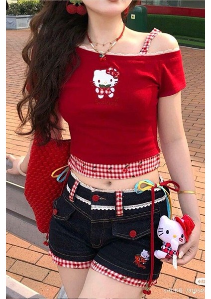 Kırmızı Hello Kitty Nakışlı Y2K Kısa Kollu Crop fiyatları