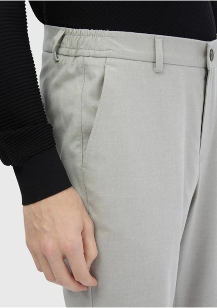 Açık Gri Düz Dokuma Jogging Fit Casual Pantolon modelleri