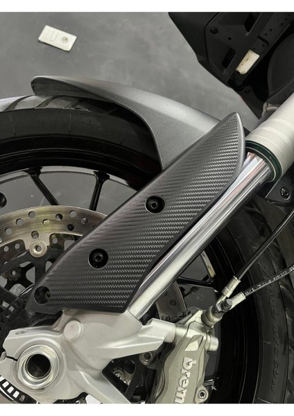 Ducati Multistrada Ön Çamurluk Karbon Sticker Etiket Modeli fiyatları