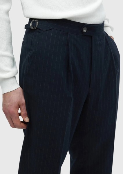 Lacivert Çizgili Dokuma Loose Fit Casual Pantolon fırsatları