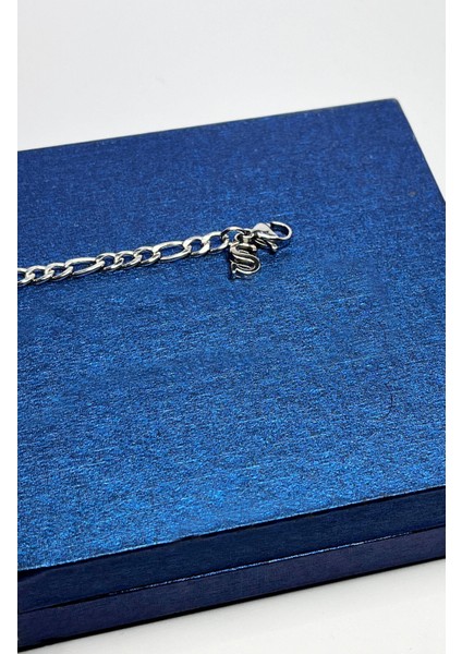 Unisex Kararmaz Çelik Gümüş Harfli Figaro Zincir Bileklik fiyatları