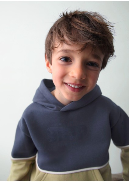 Erkek Çocuk Sweatshirt indirimleri