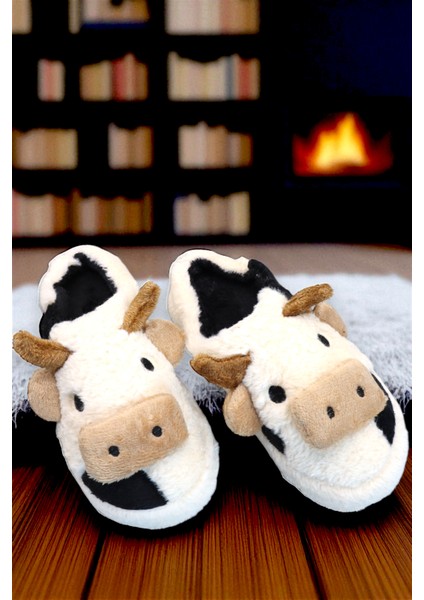 Kadın Inek Figürlü Ev Terliği. Içi Pelüş Detaylı Terlik.