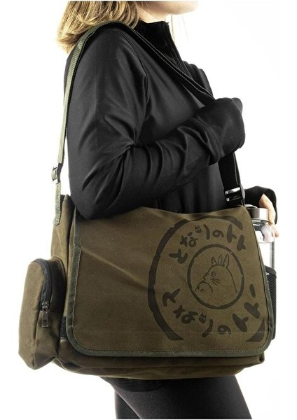 Haki Totoro Kapaklı Yan Cepli ve Suluk Bölmeli Postacı Çanta