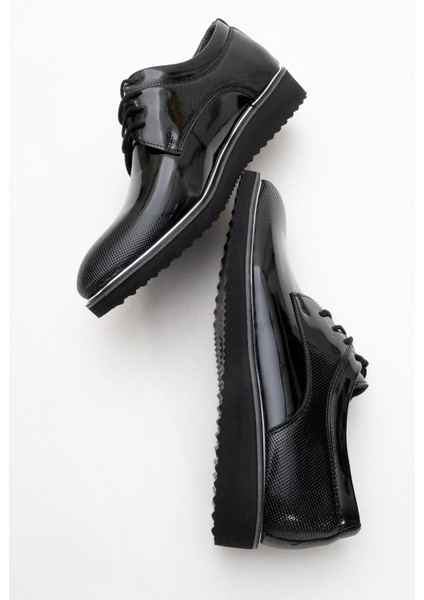 Erkek Klasik Ayakkabı Rugan ve Mat Siyah Renk Poliüretan Taban ile Düz Topuk indirimleri