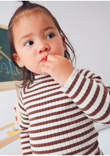 Kız Bebek Balıkçıyaka Örme indirimleri