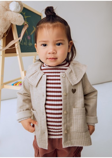 Kız Bebek Geniş Yaka Hırka